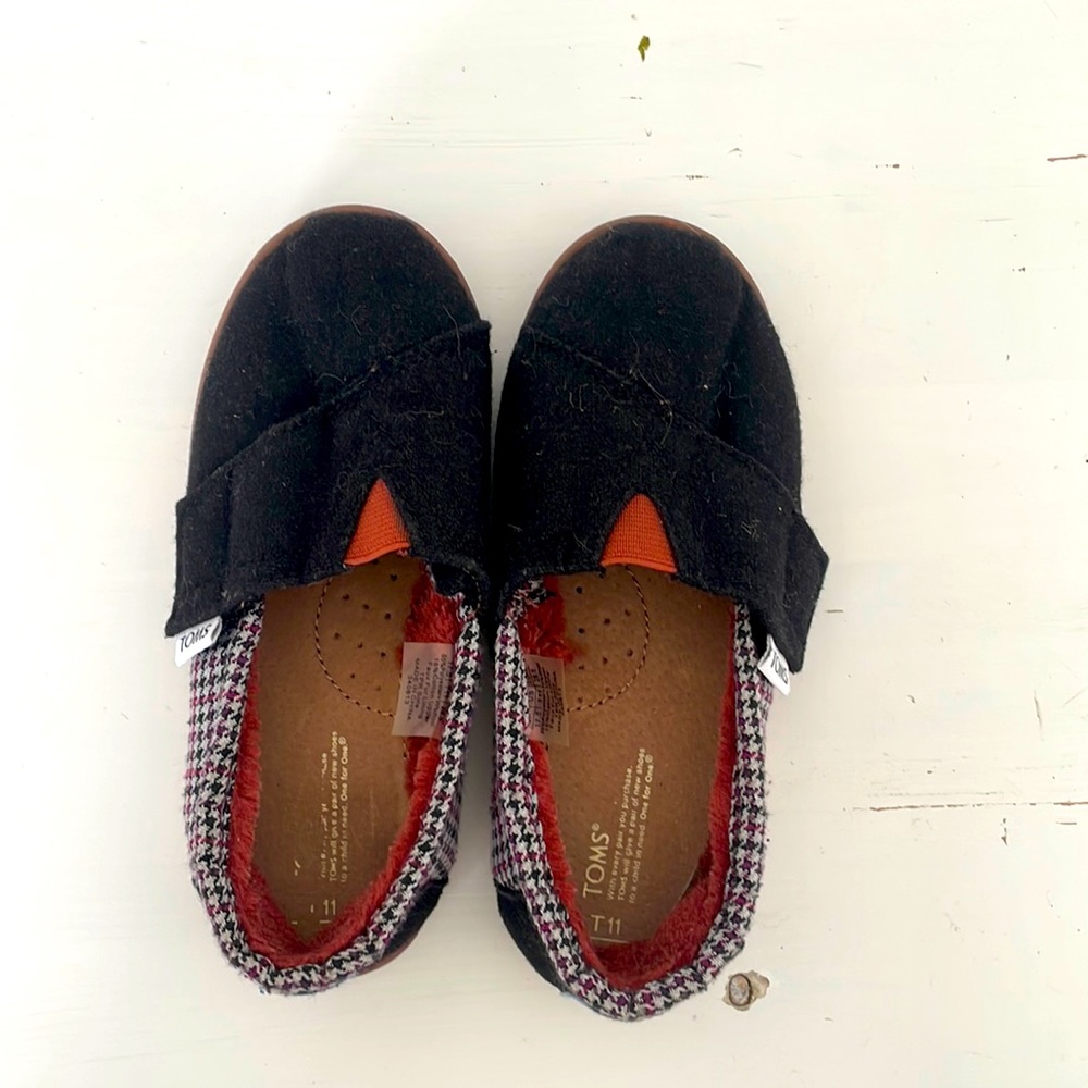 TOMS Toddler Slip on Shoes